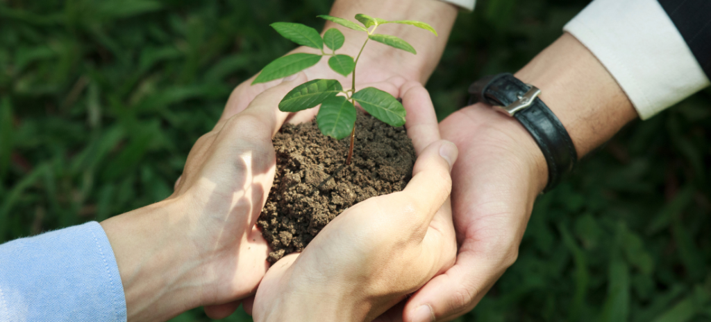 the image talks about organic farming role in environmental conservation